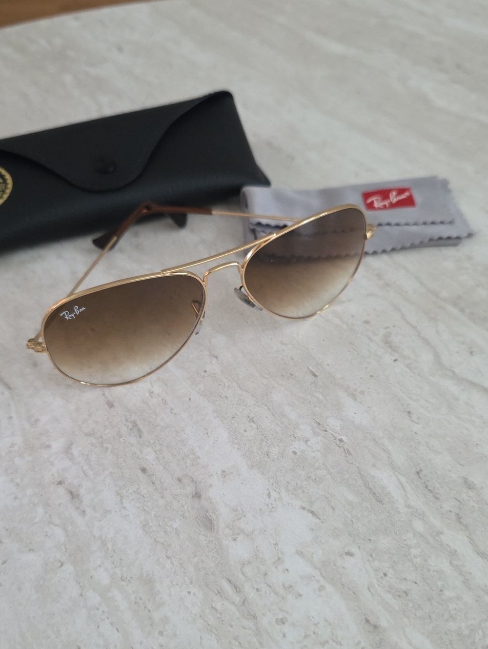 Ray-Ban Gold Frame Aviator Sunglasses with Brown Gradient Lenses